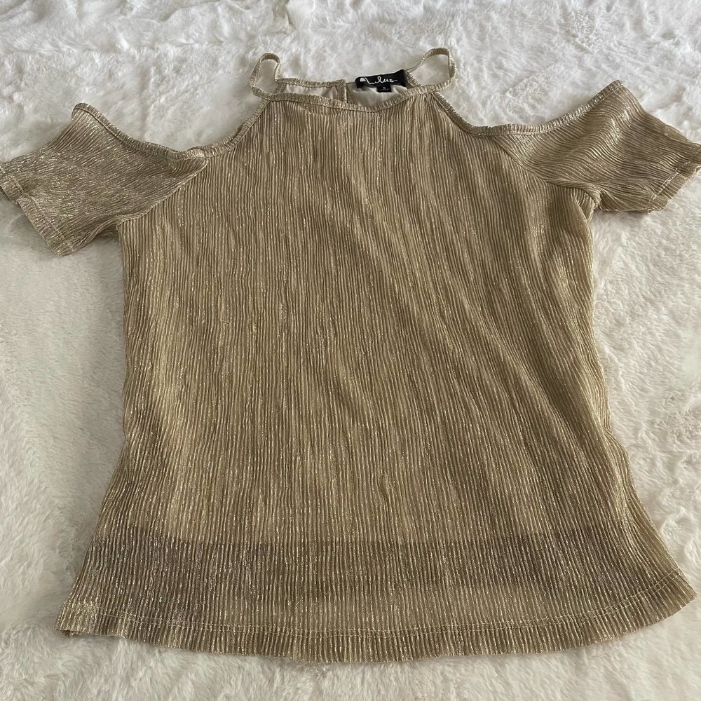 new lulus gold shimmer pleated cold shoulder top blouse size small